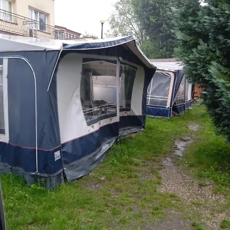Letniskowe Przyczepy Kempingowe Zacisze Campingplads