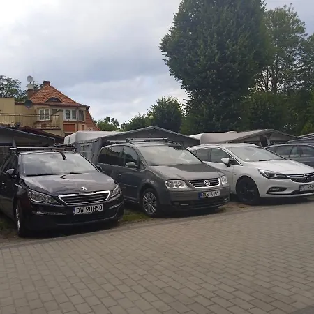 Letniskowe Przyczepy Kempingowe Zacisze