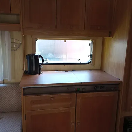 Campingplads Letniskowe Przyczepy Kempingowe Zacisze *