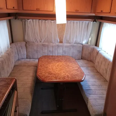 Letniskowe Przyczepy Kempingowe Zacisze Campingplads Mielno (Koszalin)