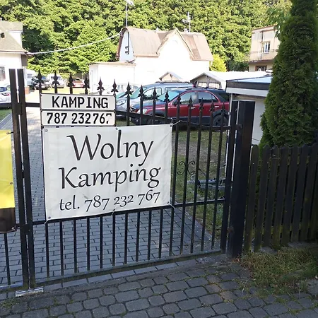 Кемпинг Przyczepy Kempingowe Zacisze Mielno Мельно