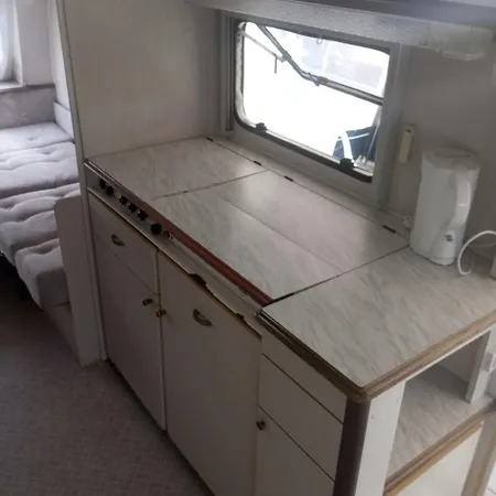 Letniskowe Przyczepy Kempingowe Zacisze Campingplads *