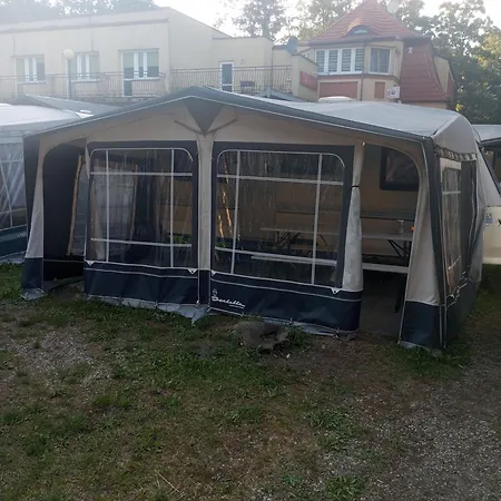Кемпинг Przyczepy Kempingowe Zacisze Mielno